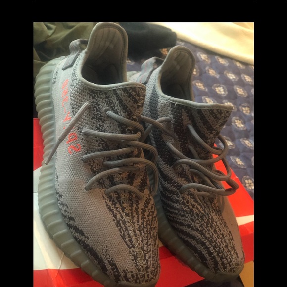 Yeezy Other - Yeezys beluga 2.0